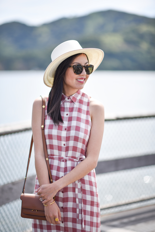 summer-hat-gingham-dress